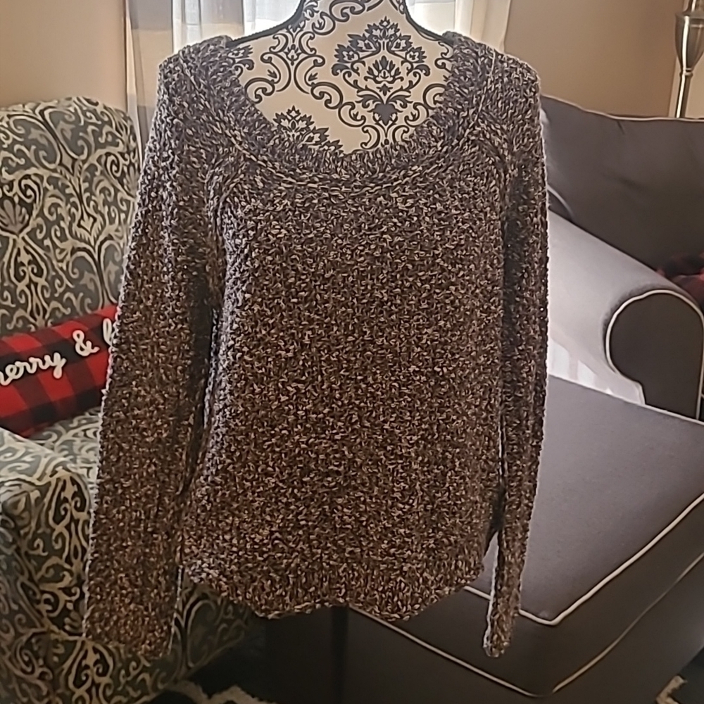 Free People charcoal white sz medium sweater WT236